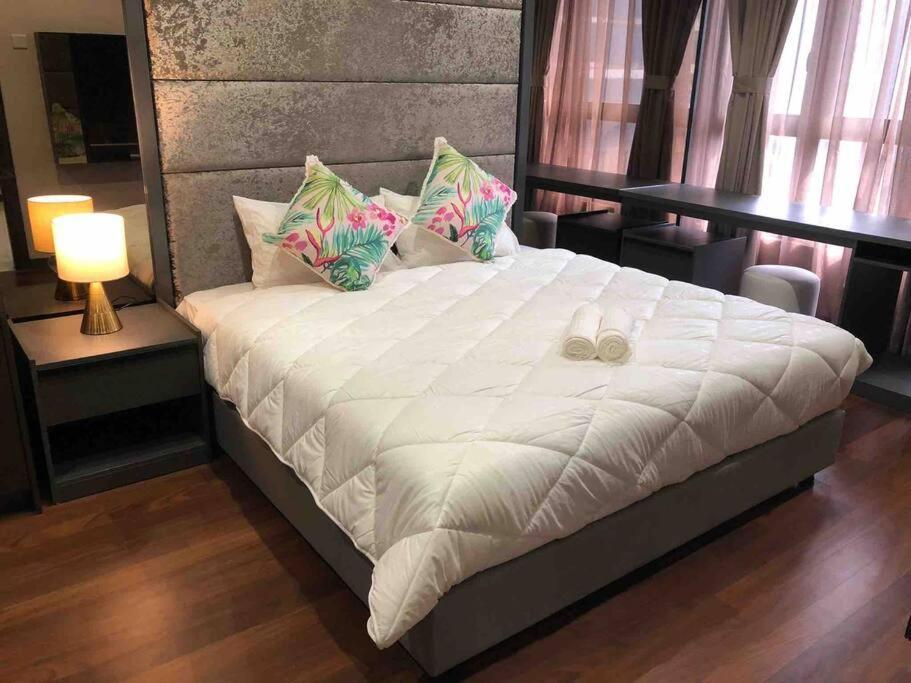 8 Kia Peng Residences By Stayhere Куала Лумпур Екстериор снимка
