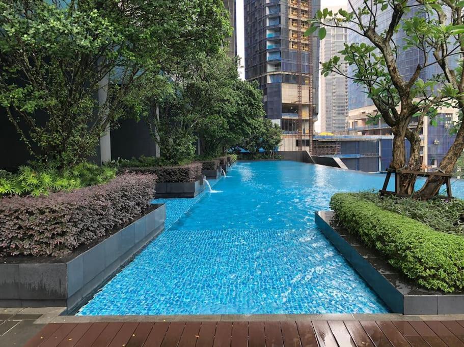 8 Kia Peng Residences By Stayhere Куала Лумпур Екстериор снимка