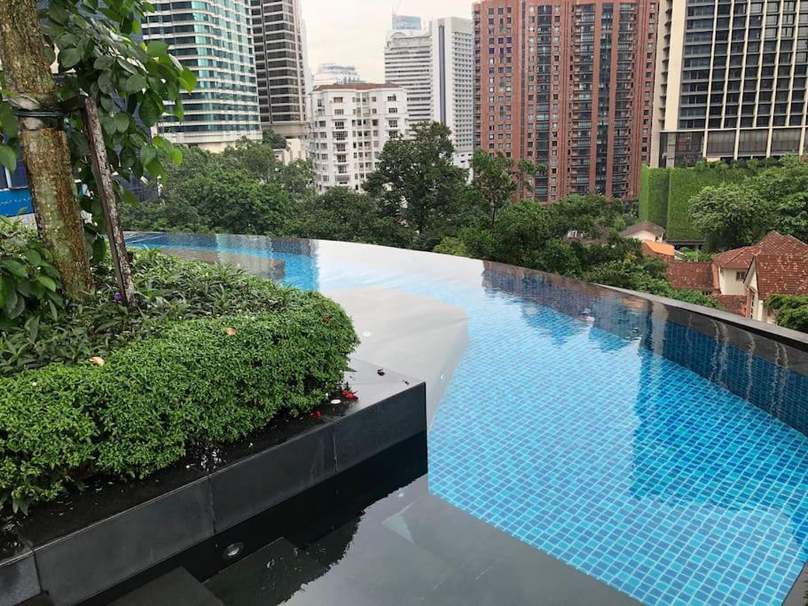 8 Kia Peng Residences By Stayhere Куала Лумпур Екстериор снимка