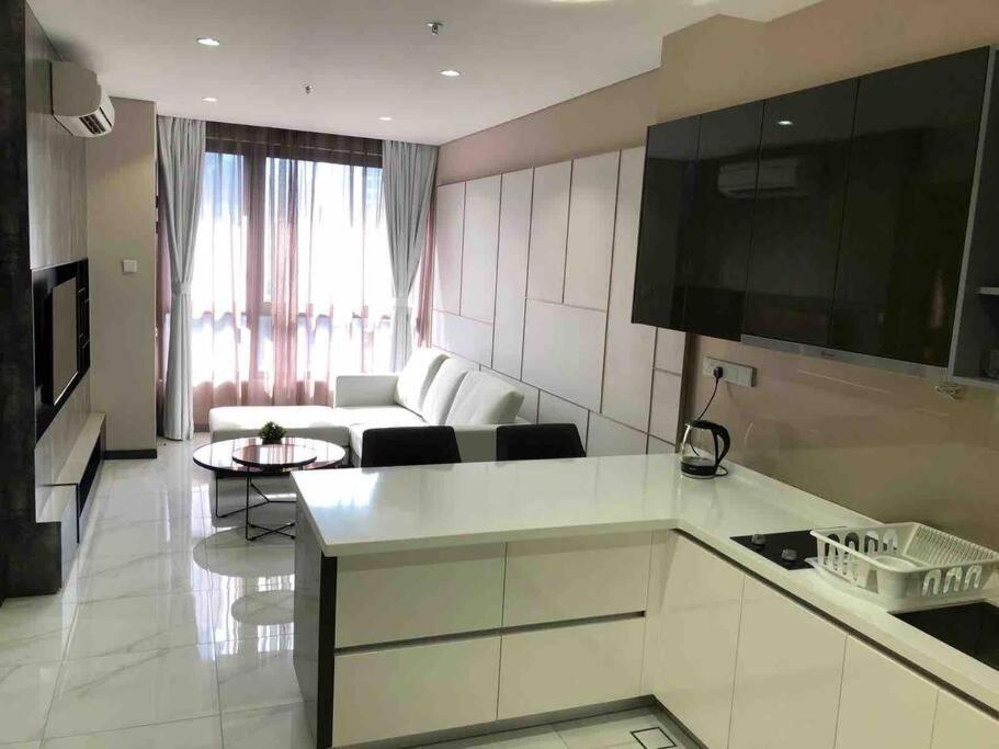 8 Kia Peng Residences By Stayhere Куала Лумпур Екстериор снимка