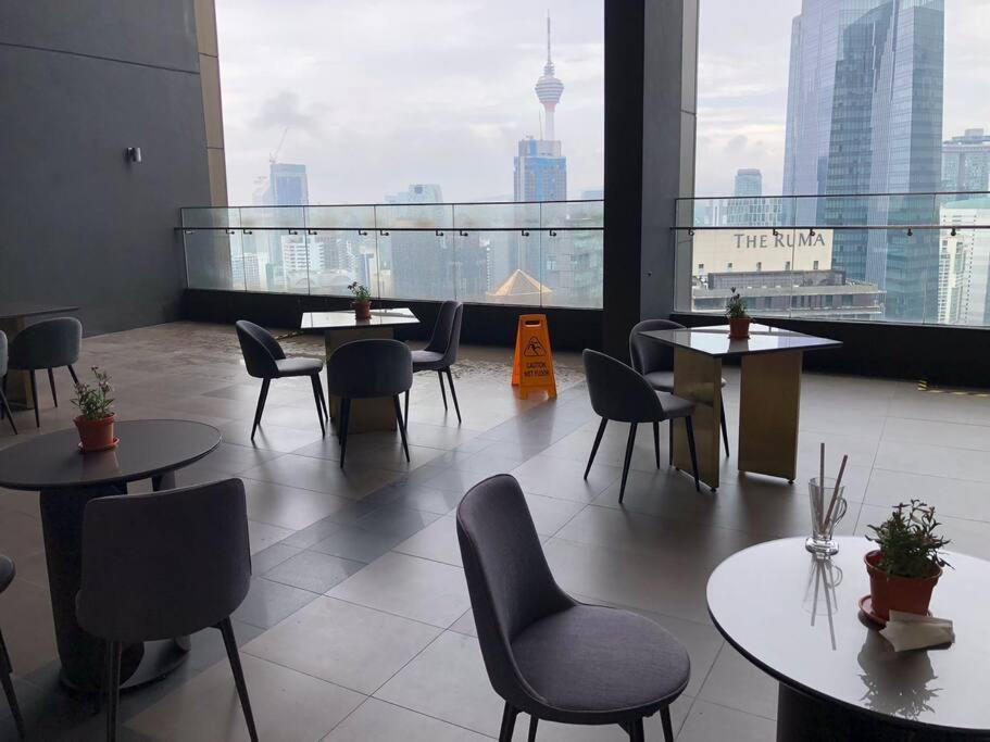 8 Kia Peng Residences By Stayhere Куала Лумпур Екстериор снимка