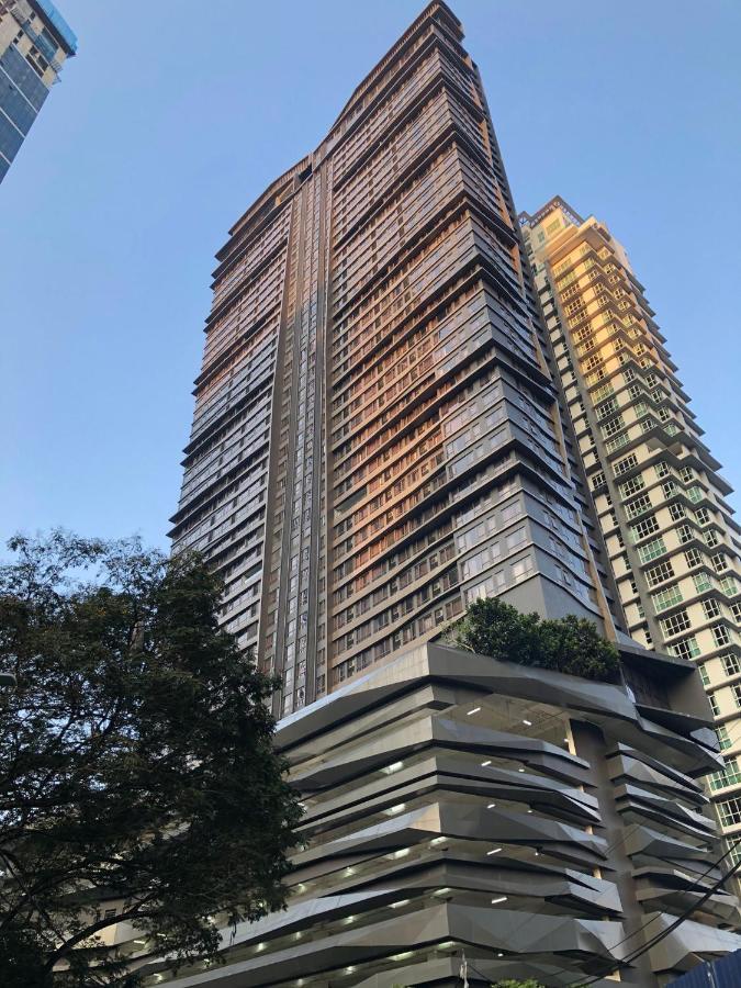 8 Kia Peng Residences By Stayhere Куала Лумпур Екстериор снимка
